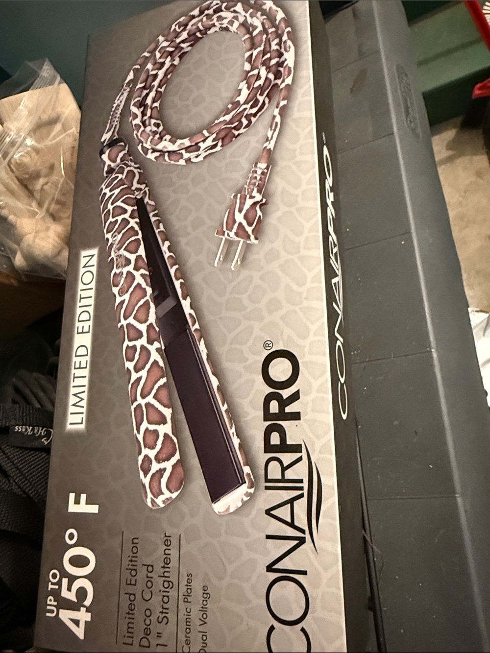 Conair Limited Edition Giraffe-Print 1" Ceramic Straightener - Brown & White